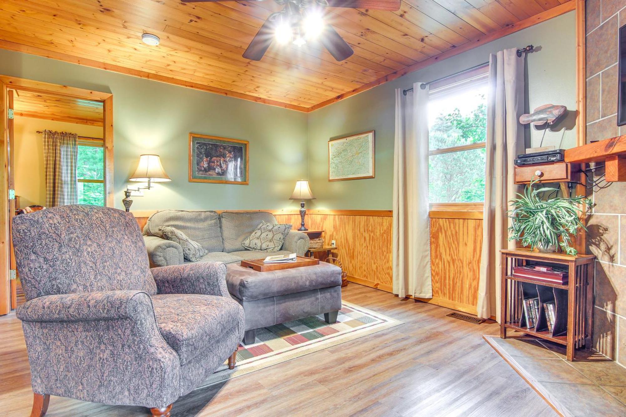 Charming Fox Den Cabin In Whittier With Hot Tub! Exterior foto